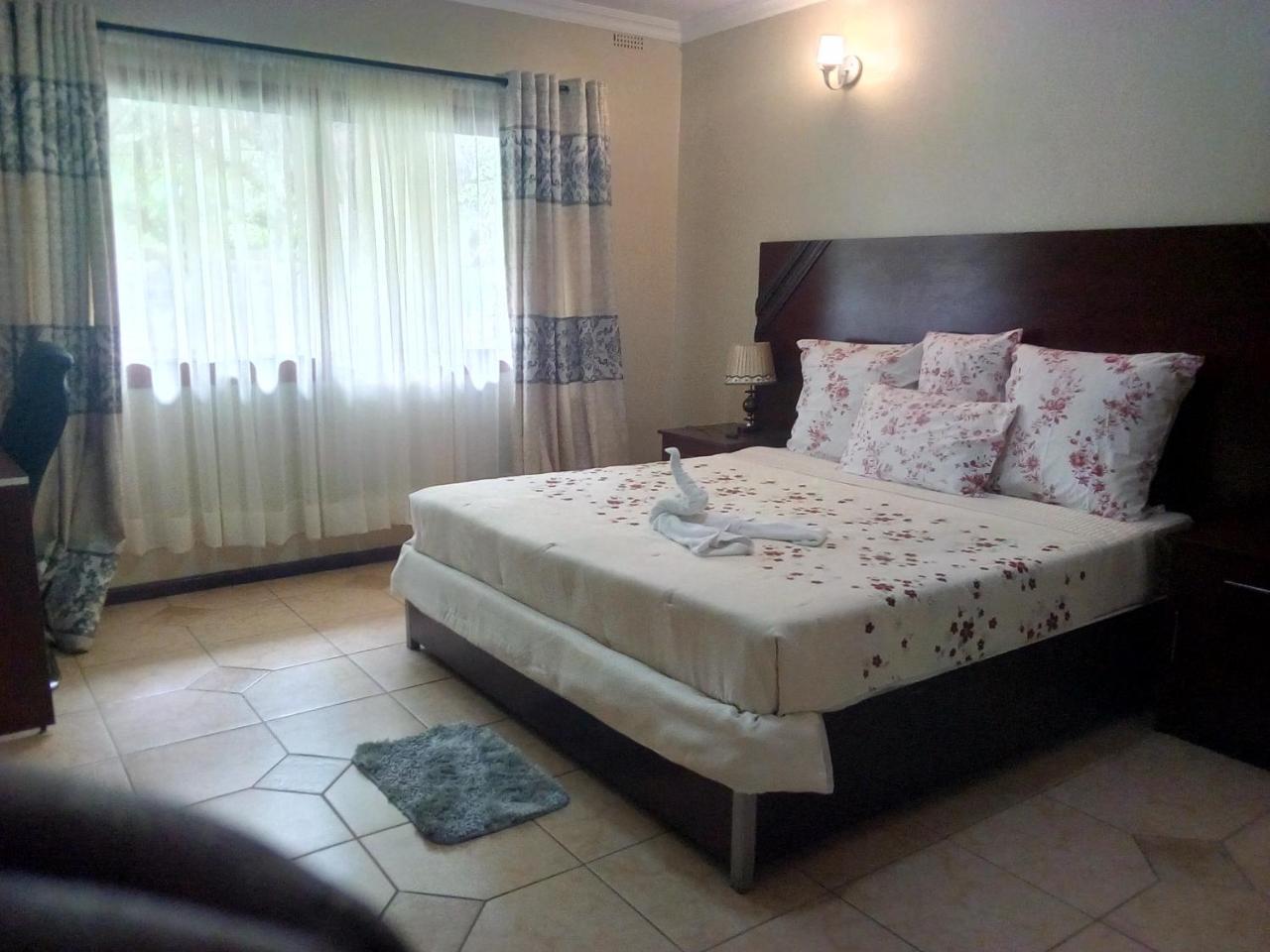 Zenith Lodge Λουσάκα Εξωτερικό φωτογραφία