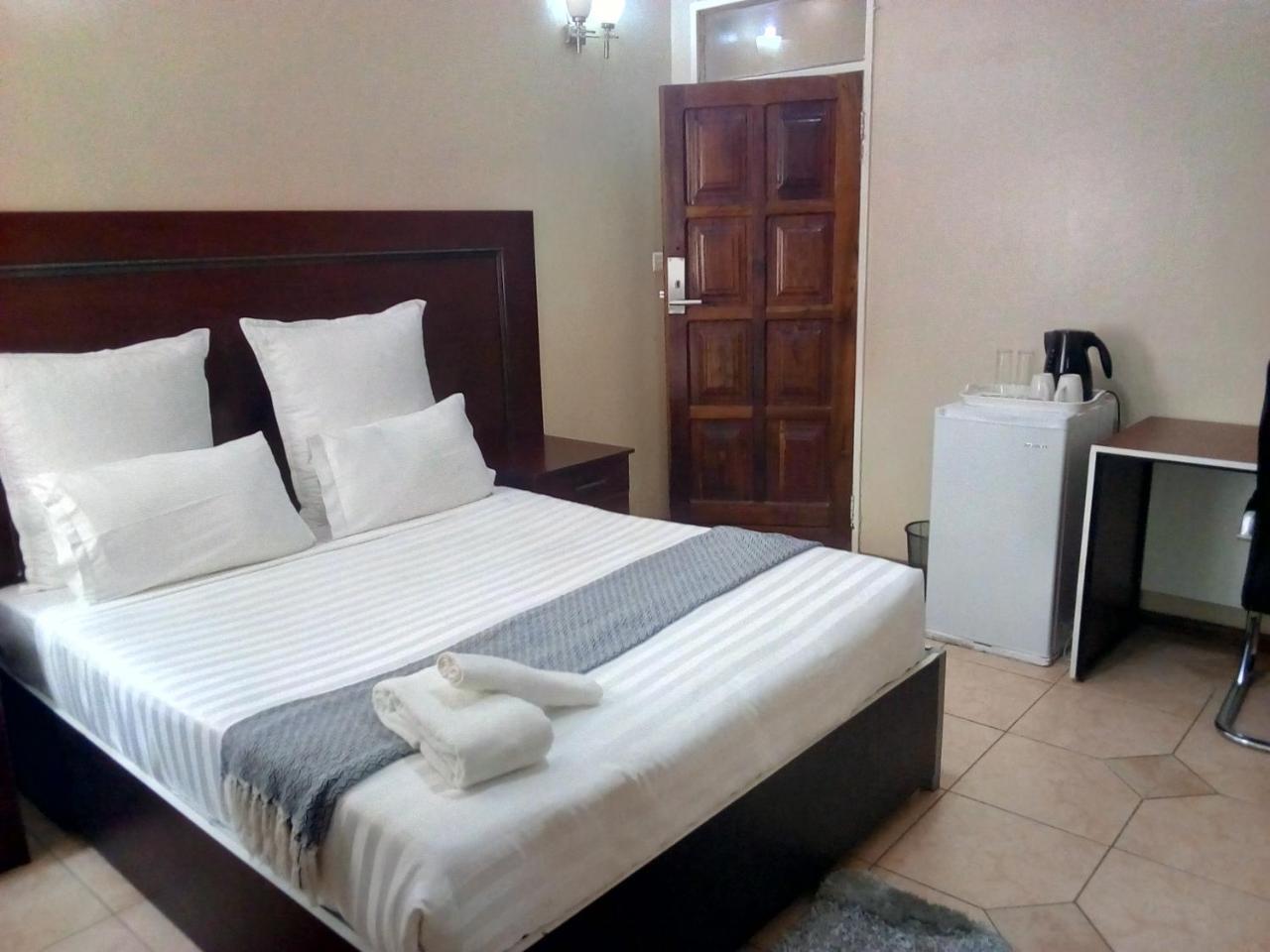 Zenith Lodge Λουσάκα Εξωτερικό φωτογραφία